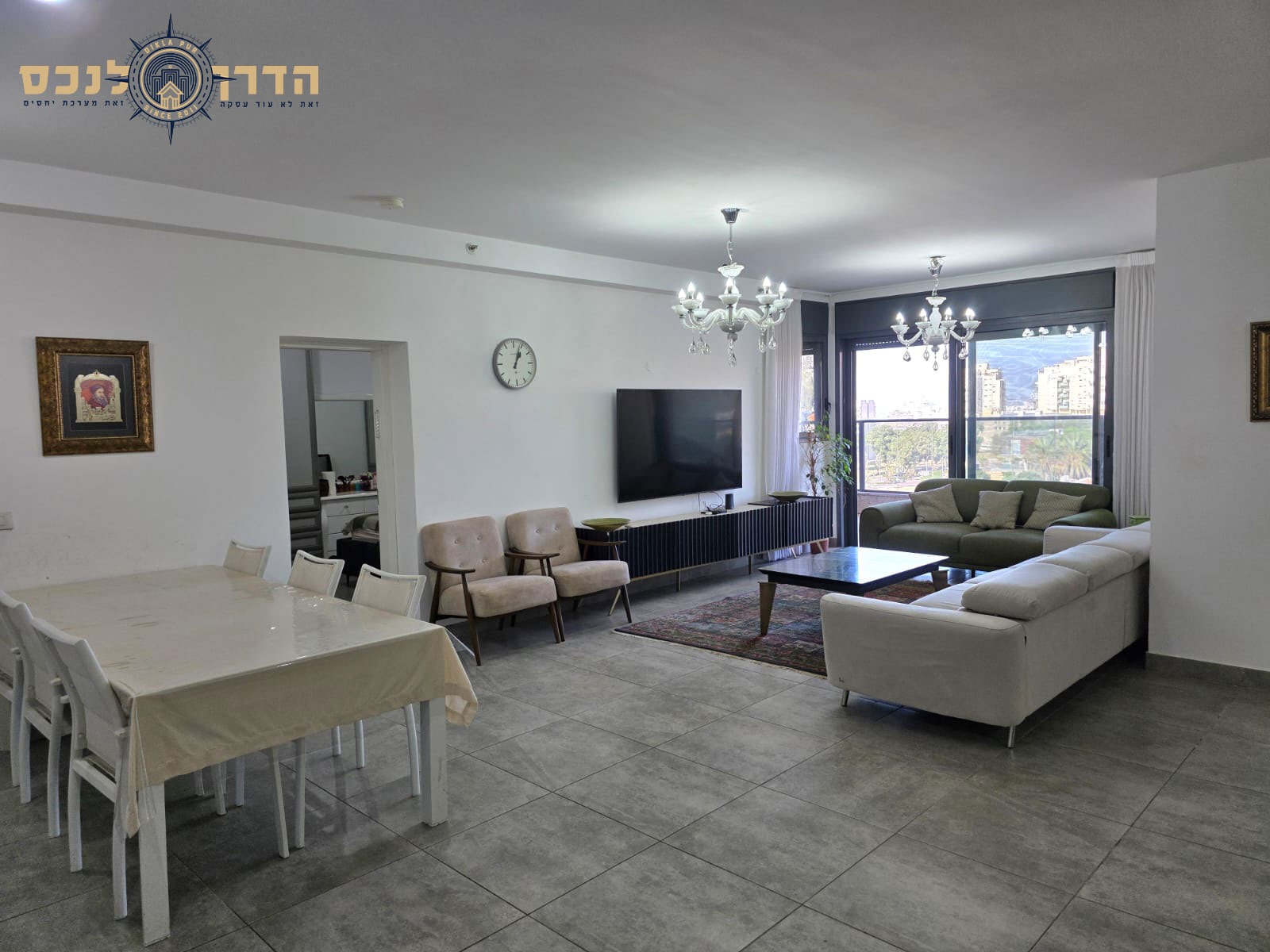 e8e28f93-09ba-4b17-9ed8-ba74a6bee167