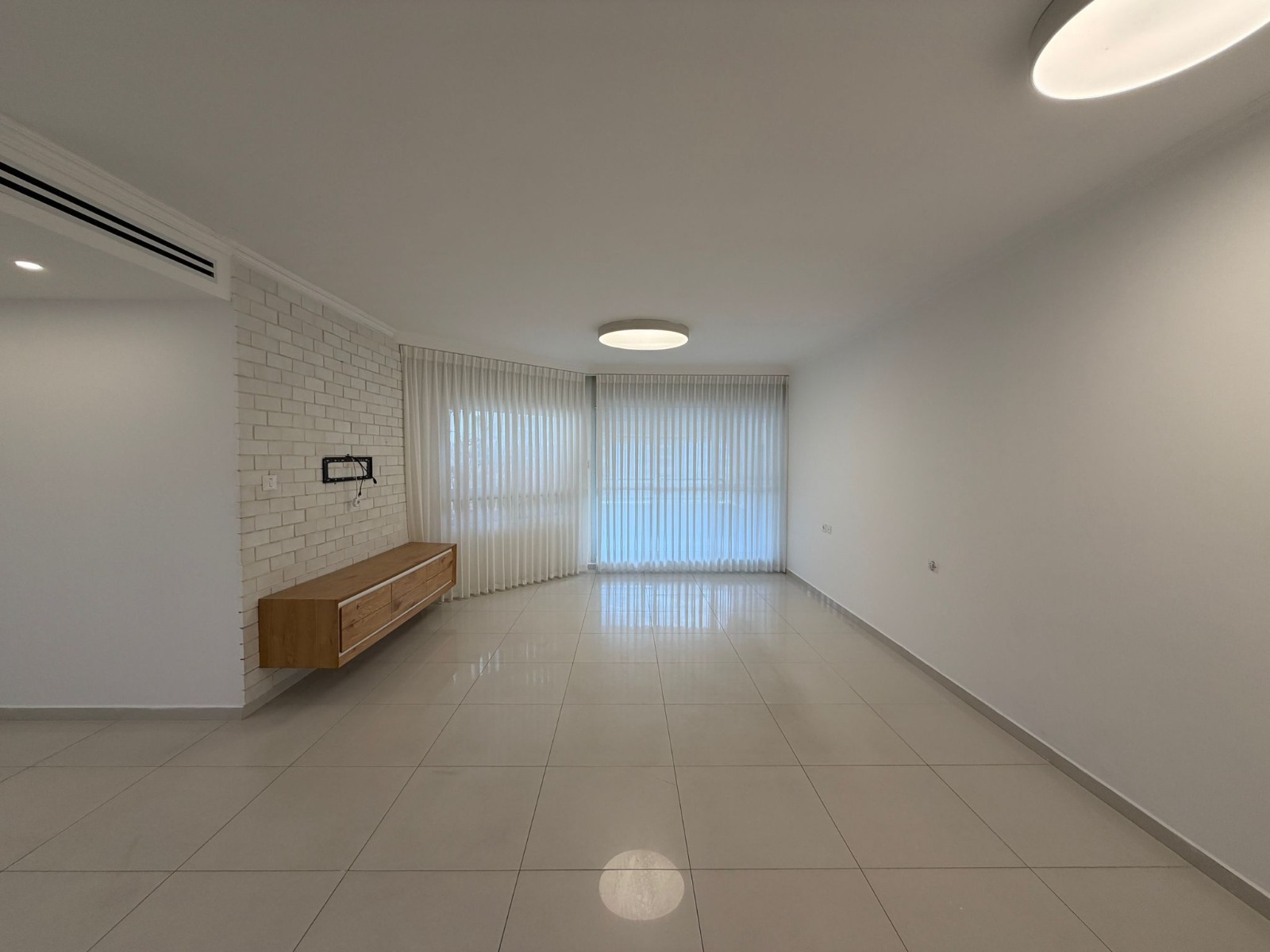 WhatsApp Image 2026-03-16 at 12.05.00 (4)